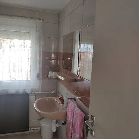 Molnar Vendeghaz Daire