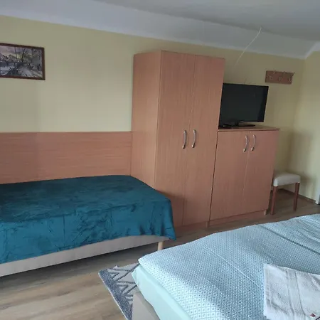 Molnar Vendeghaz * Bük