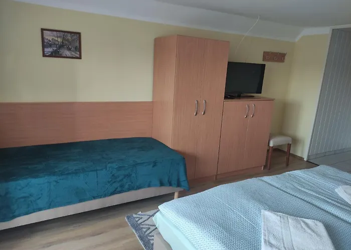 Molnar Vendeghaz * Bük